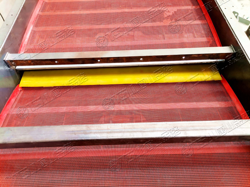 篩網堵孔、損壞怎么辦？唐山金路為您推薦聚氨酯篩網