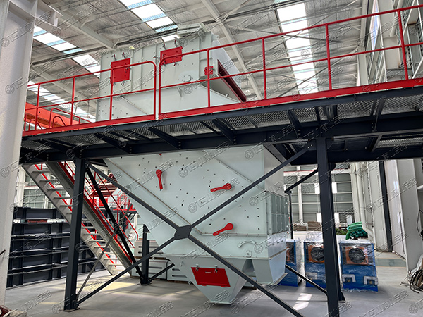 高頻篩，細物料篩分專家，效率高還不堵孔