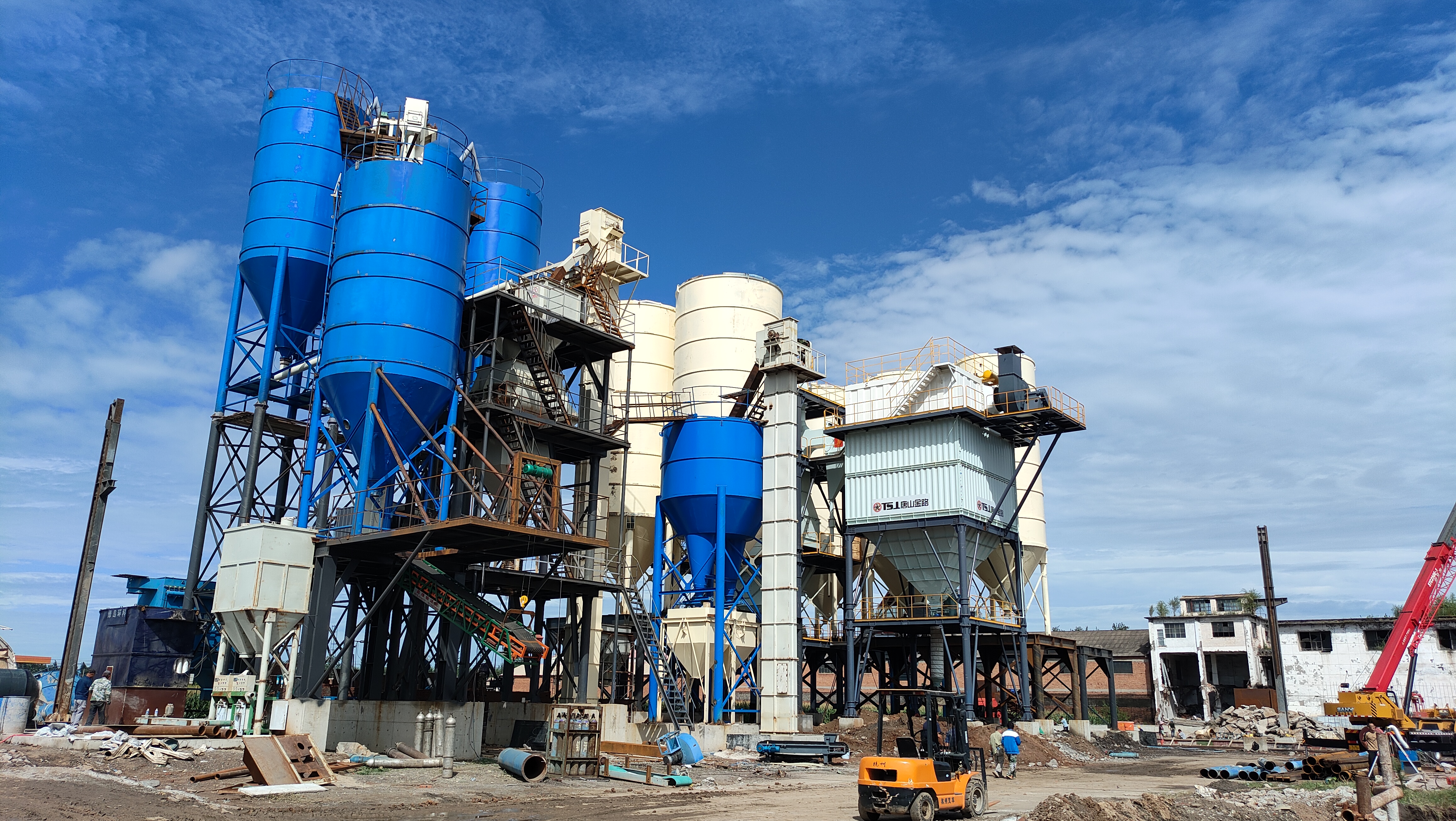 唐山金路制砂樓：智能引領(lǐng)，生產(chǎn)無憂